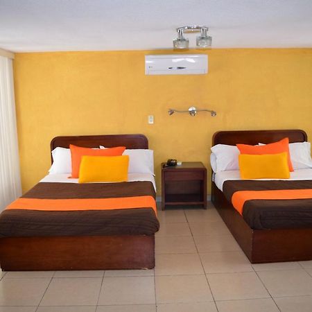 Hotel Santa Lucia Del Bosque San Luis Potosí Exteriör bild