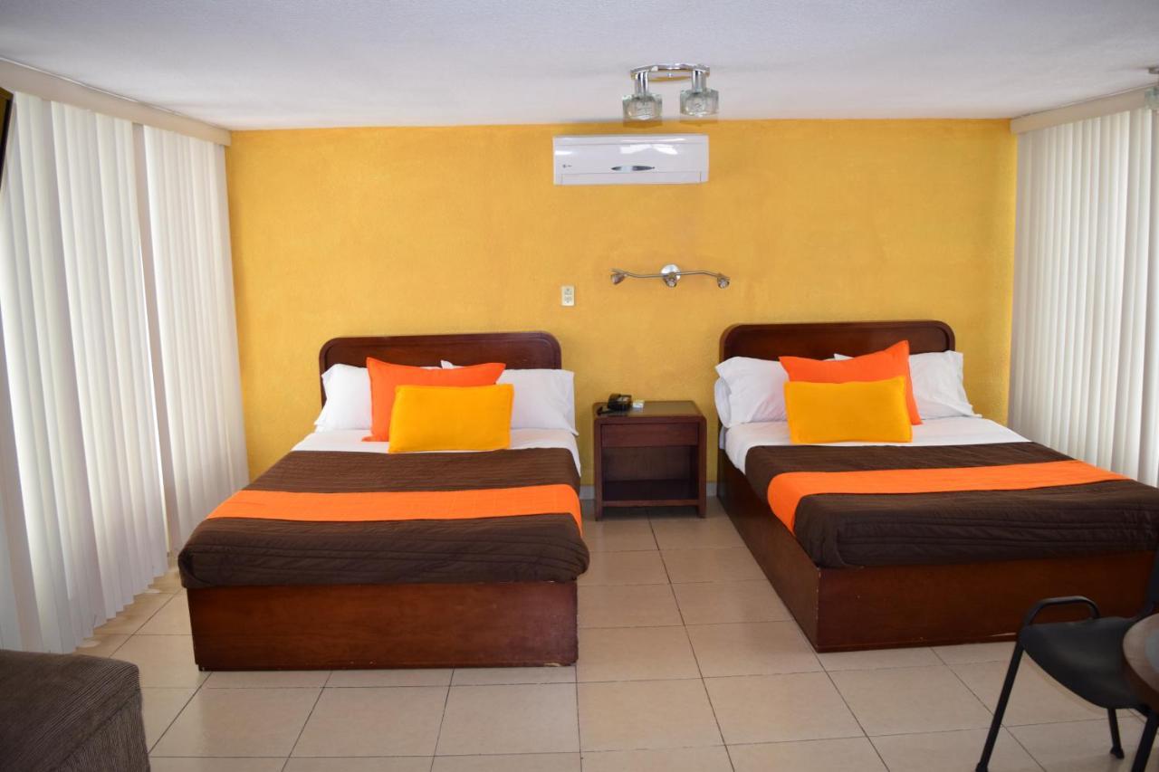 Hotel Santa Lucia Del Bosque San Luis Potosí Exteriör bild